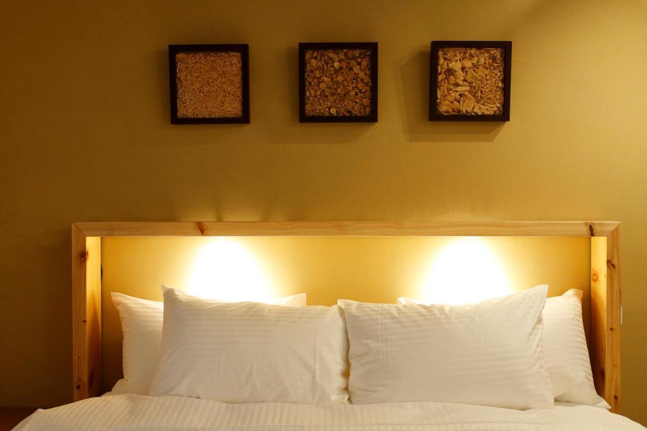 台南 My Way House 好巷一弄民宿 Bed & Breakfast エクステリア 写真